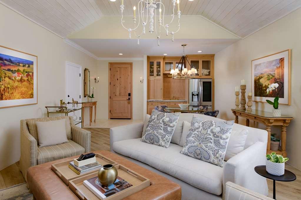 Westlake Village Inn الغرفة الصورة